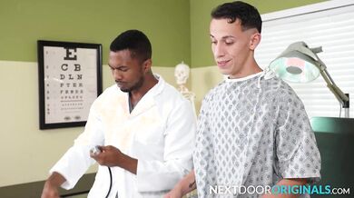 Big COCKED Doc Smashes Twink Patient - Sean Xavier, Des Irez - NextDoorStudios