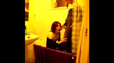 Shower Sluts: Big Cock Emo Crossdresser Fucks Young Amateur